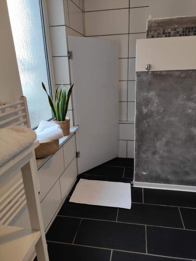 Апартаменты Gemuetliche 2 Zimmer Хильдесхайм Экстерьер фото