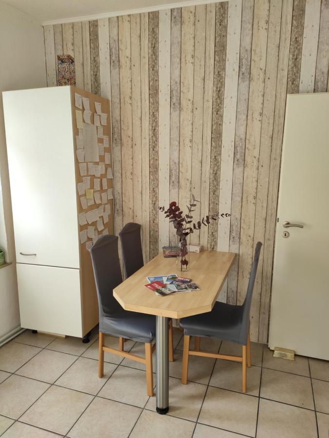 Апартаменты Gemuetliche 2 Zimmer Хильдесхайм Экстерьер фото