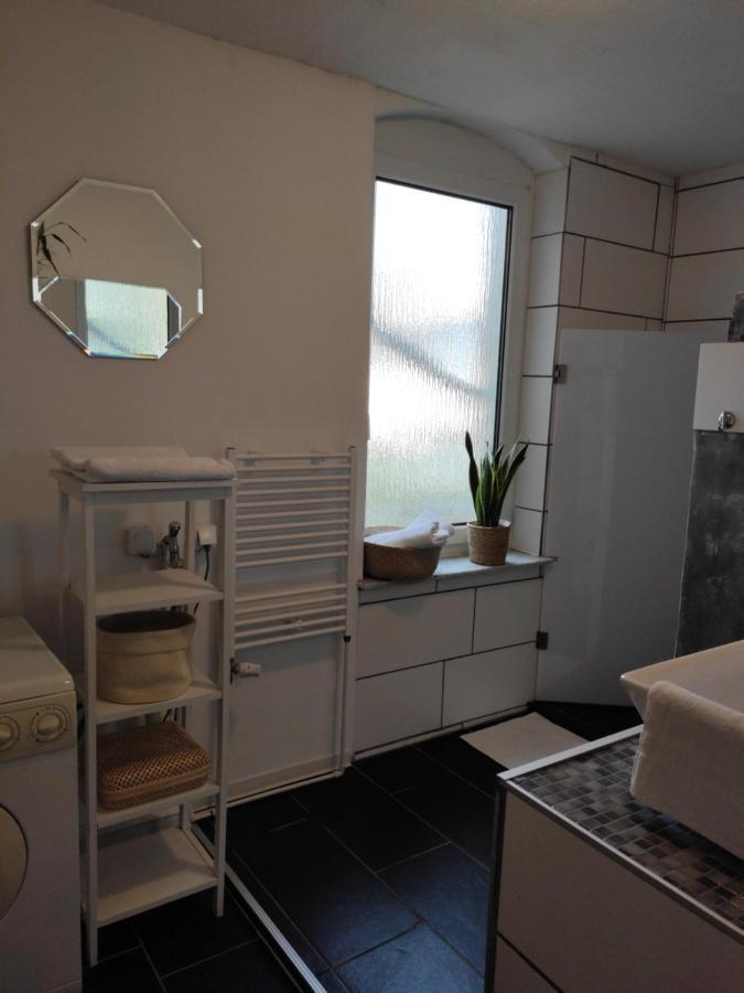 Апартаменты Gemuetliche 2 Zimmer Хильдесхайм Экстерьер фото